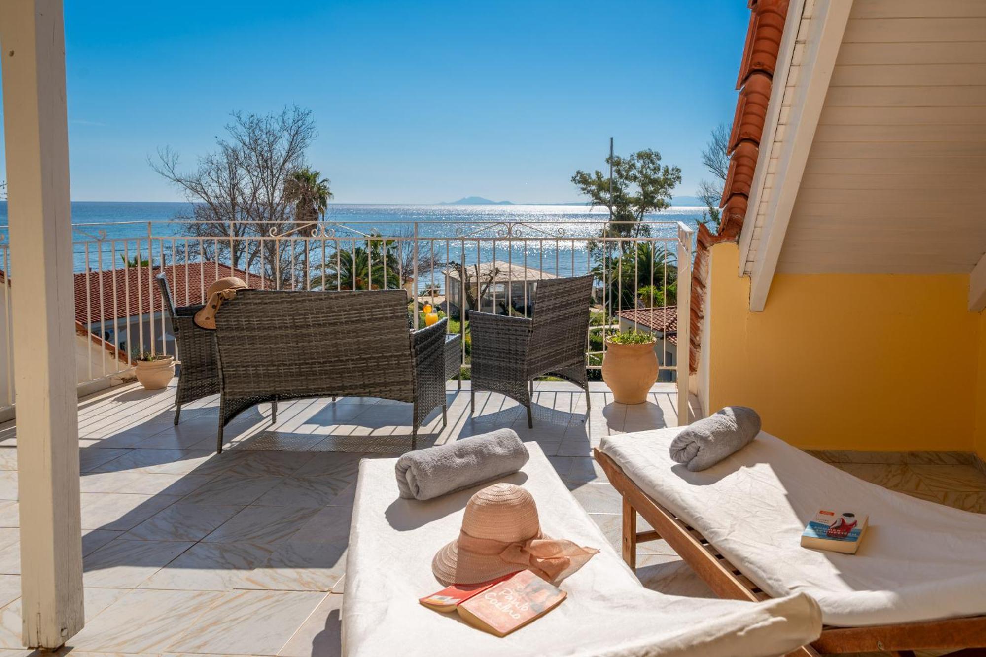Southbank Seafront Apartments كاتيليوس المظهر الخارجي الصورة