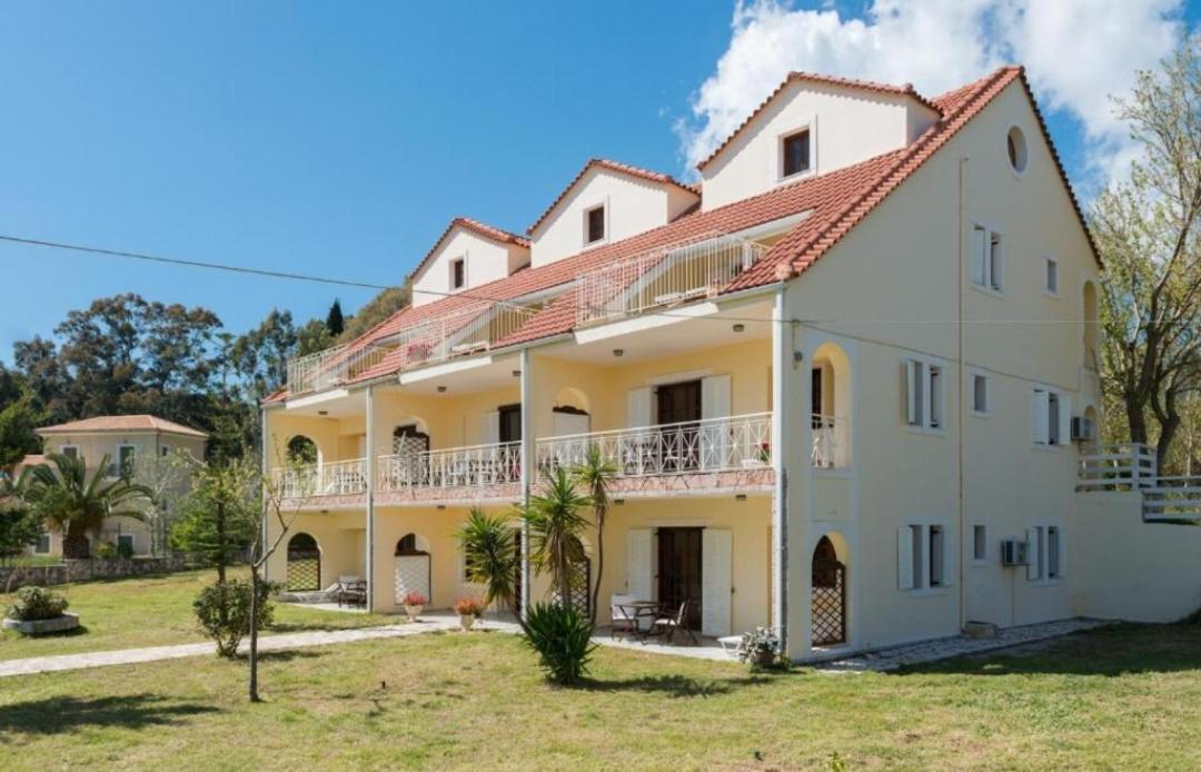 Southbank Seafront Apartments كاتيليوس المظهر الخارجي الصورة