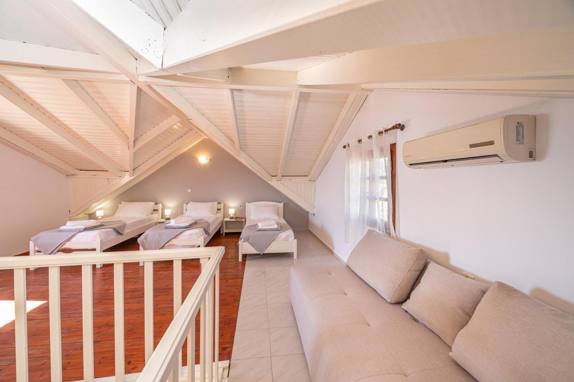 Southbank Seafront Apartments كاتيليوس المظهر الخارجي الصورة
