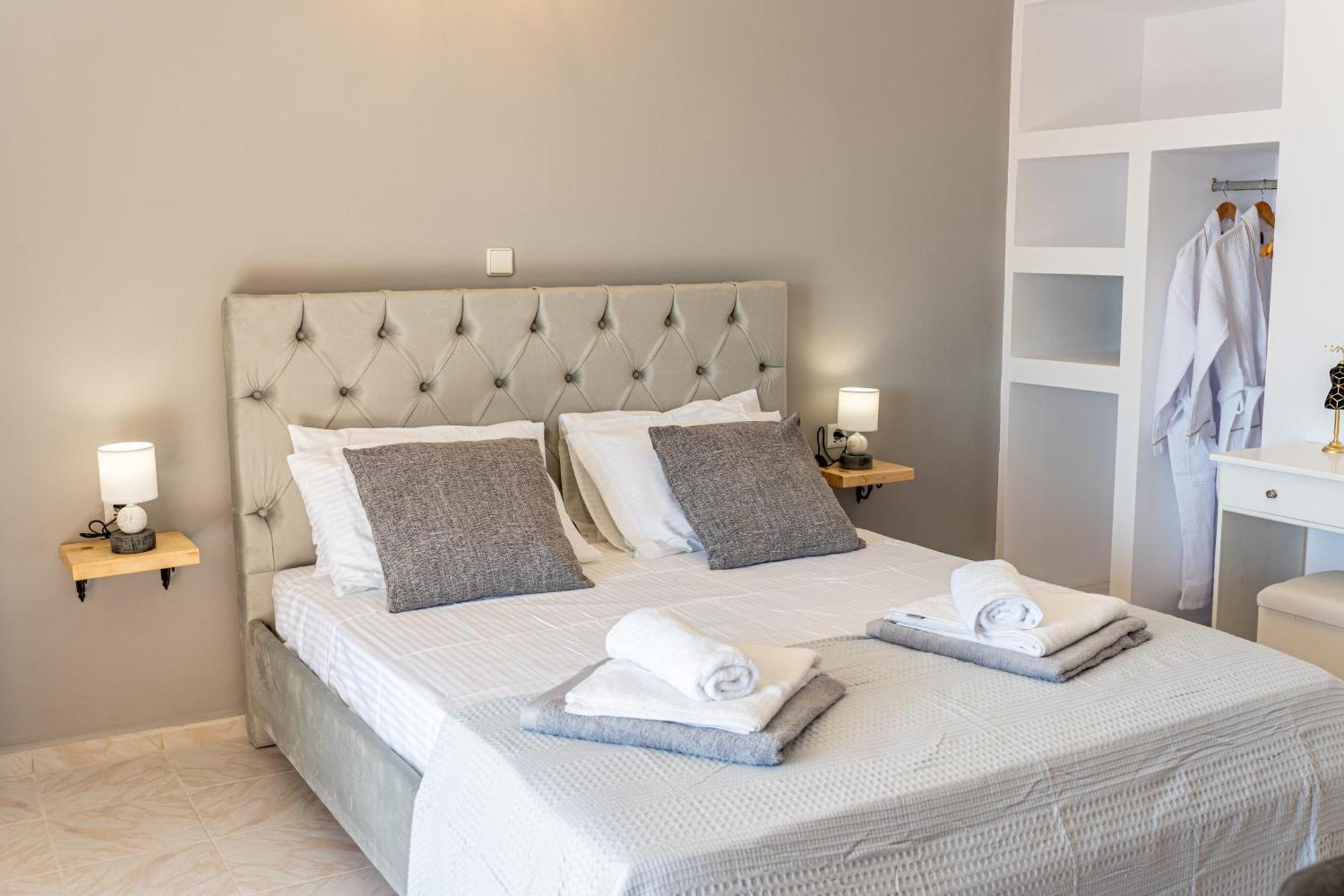 Southbank Seafront Apartments كاتيليوس المظهر الخارجي الصورة